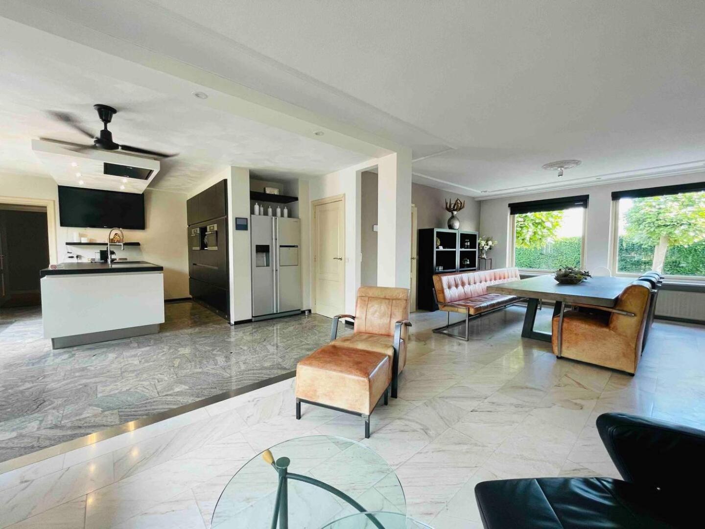 Xxl House With Free Parking & 3 Bedrooms Tilburg Eksteriør billede